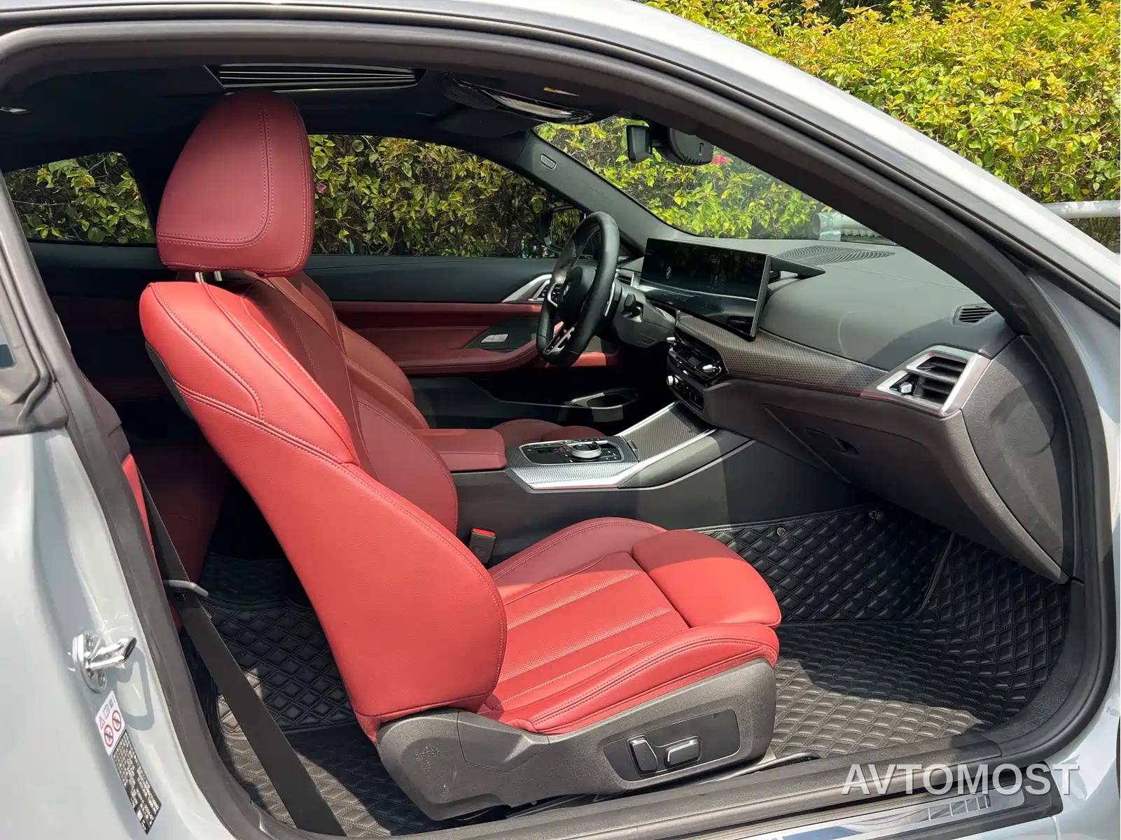 BMW 4 Series 2024 430i M Sport Shadow Edition — фото 14