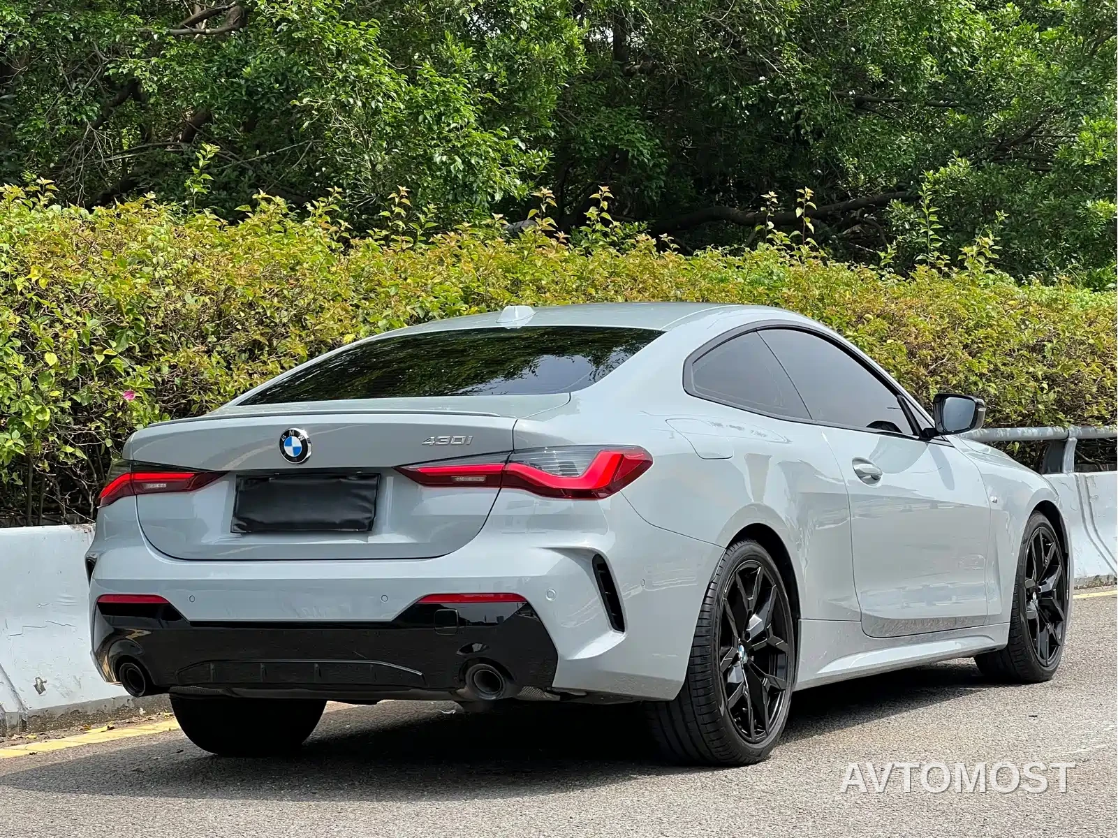 BMW 4 Series 2024 430i M Sport Shadow Edition — фото 20