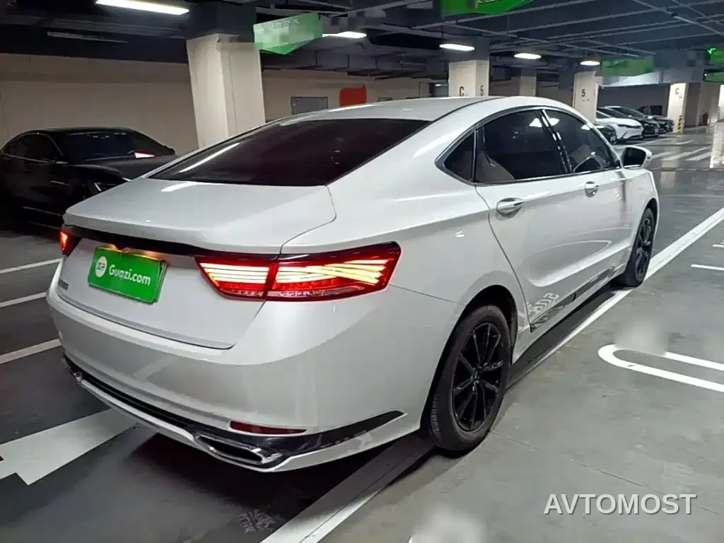 Geely Borui PHEV 2021 1.5T ePro Leading Edition — фото 7