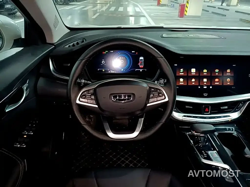 Geely Borui PHEV 2021 1.5T ePro Leading Edition — фото 11