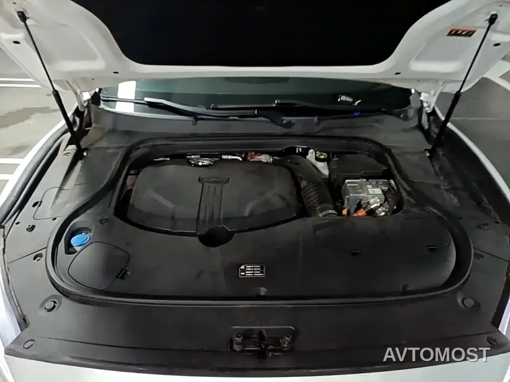 Geely Borui PHEV 2021 1.5T ePro Leading Edition — фото 20