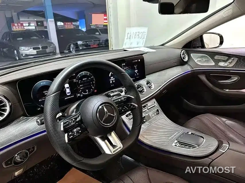 Mercedes-Benz CLS 2021 CLS 300 Luxury — фото 5