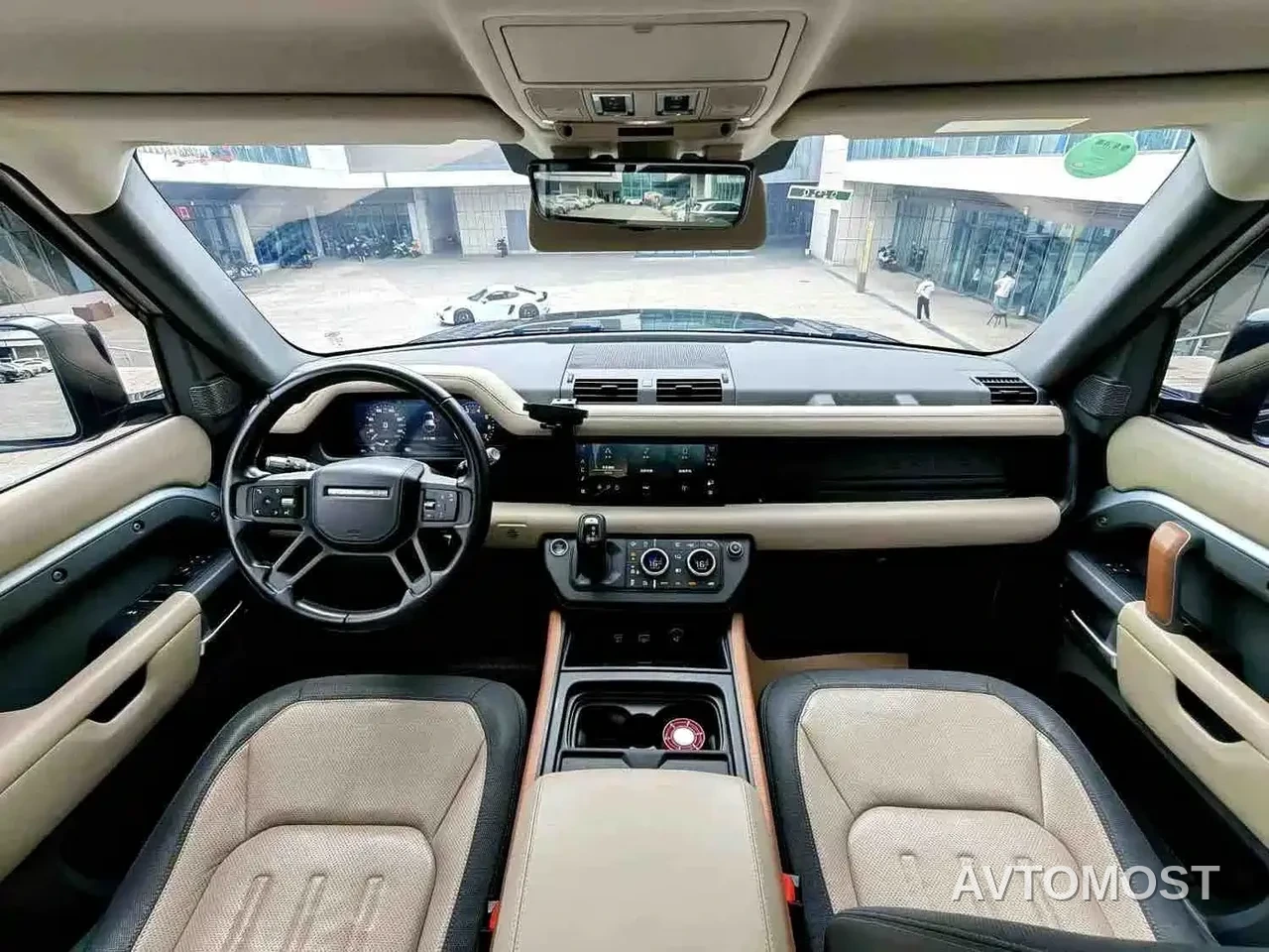 Land Rover Defender 2021 110 P400 X-DYNAMIC HSE — фото 7