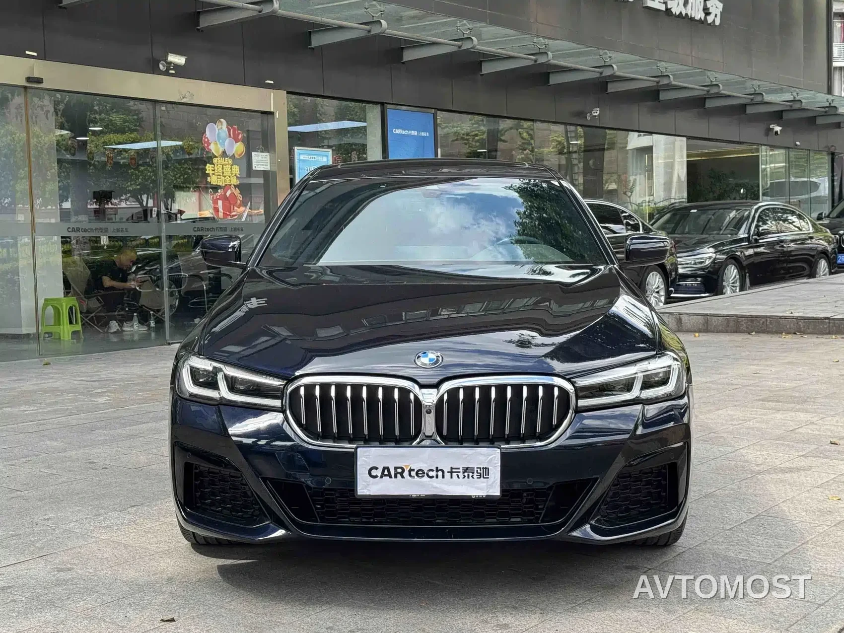 BMW 5 Series 2021 530Li Premium M Sport Package — фото 1