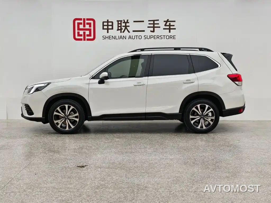 Subaru Forester 2024 2.5i AWD Premium EyeSight — фото 3