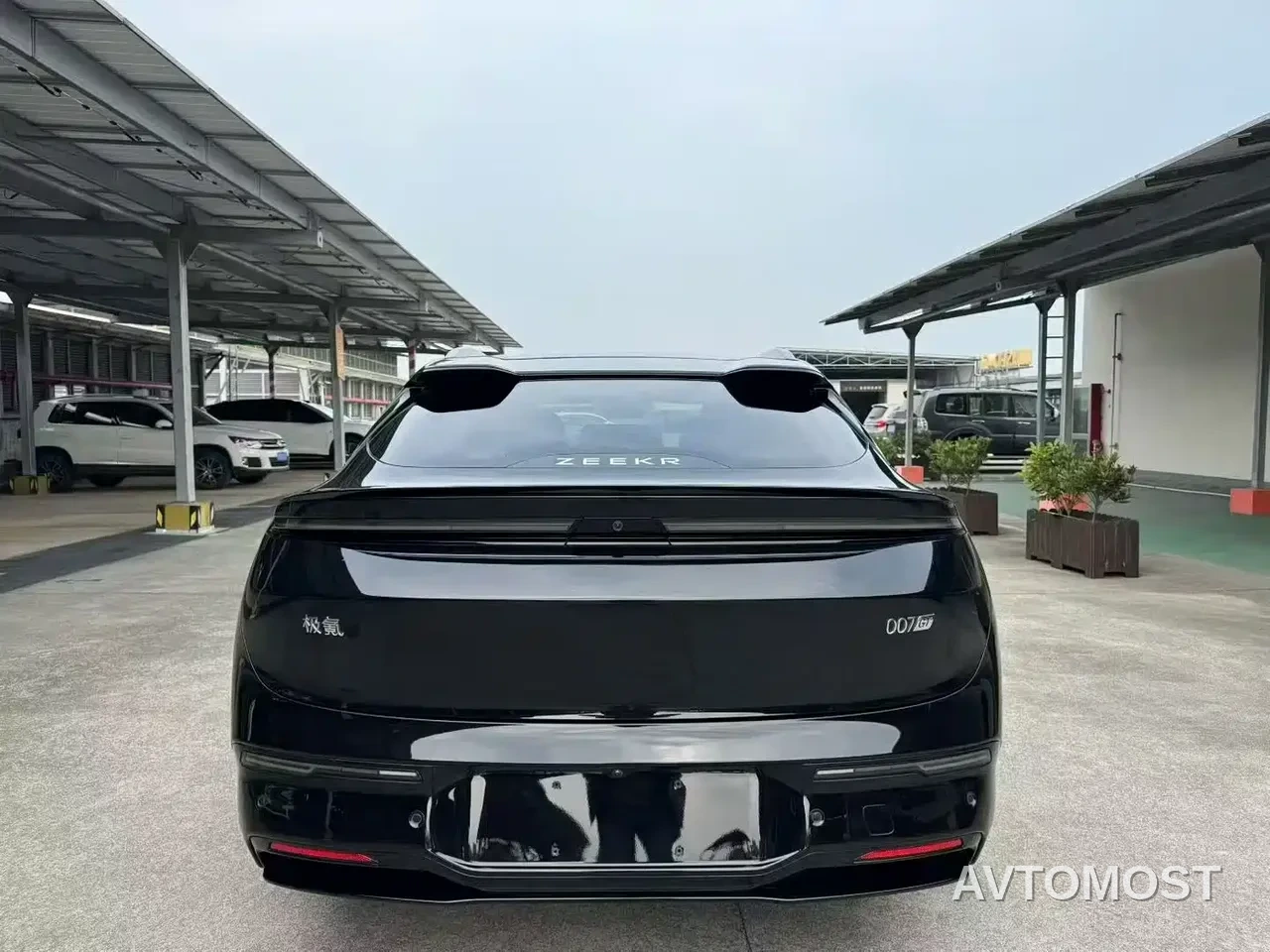 Zeekr 007GT 2025 Long Range RWD Smart Driving Edition 100kWh — фото 7