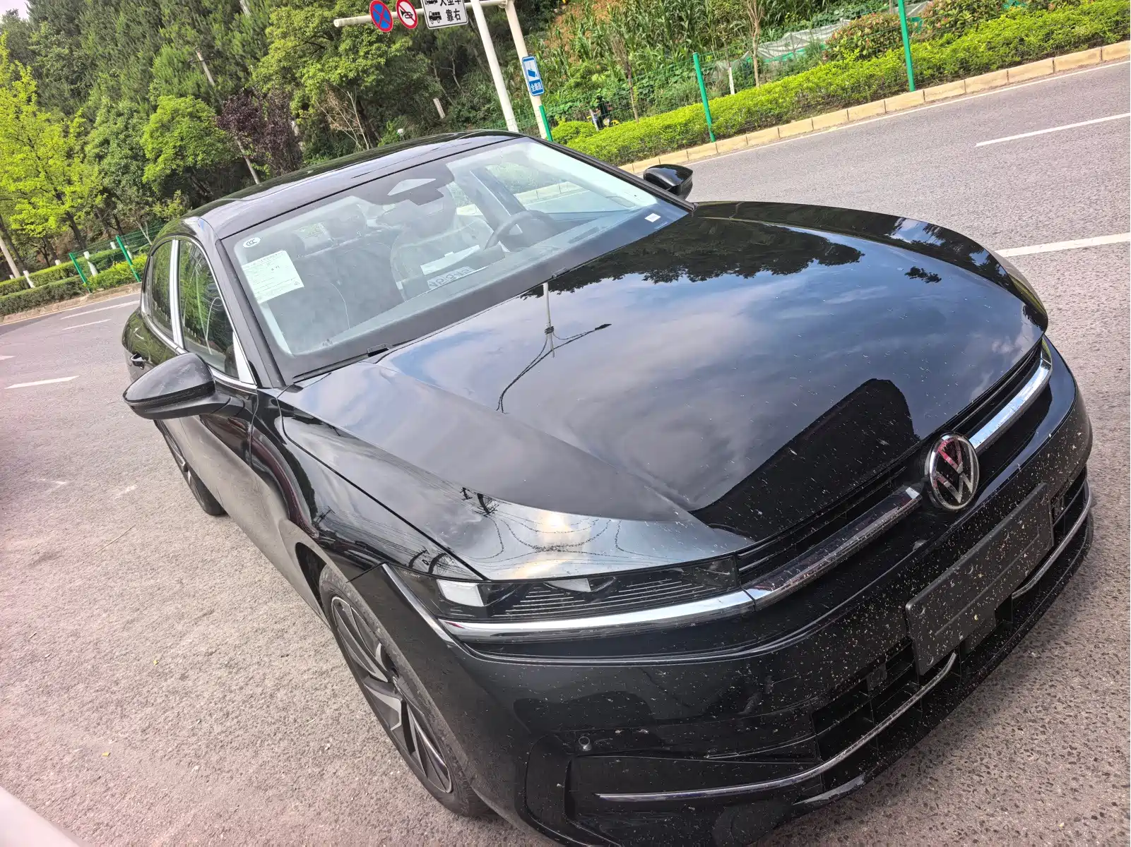 Volkswagen Magotan 2026 Model 380TSI DSG Premium Edition Damai Package — фото 3