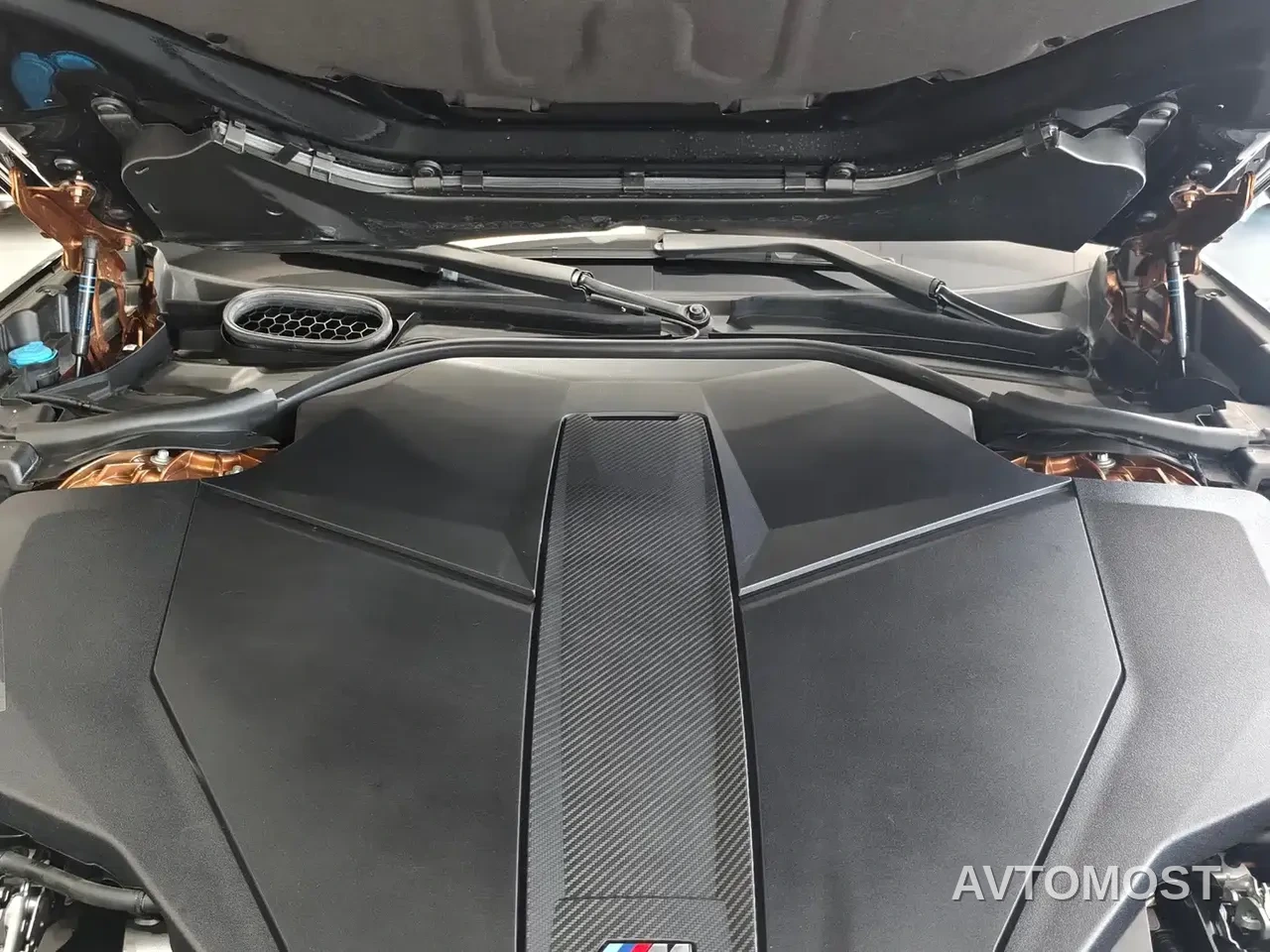 BMW i7 M70L 2023 M70L — фото 19