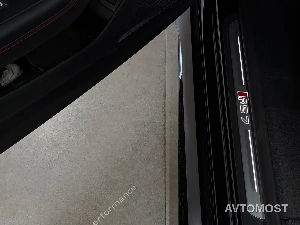 Audi RS 7 2024 RS 7 4.0T Sportback Performance — фото 10