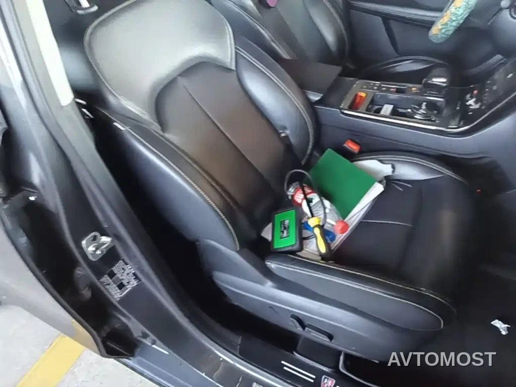 Roewe RX5 New Energy 2021 Model ePLUS National Trend Ronglin Luxury Edition — фото 20
