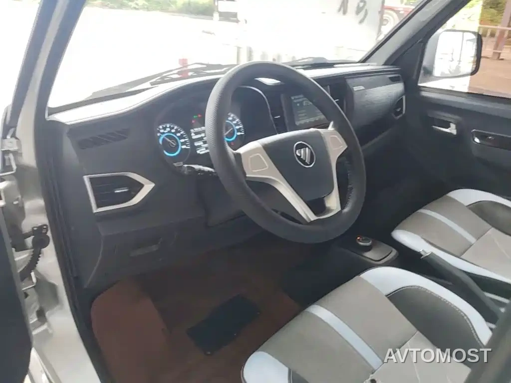 Foton Xiangling V NEV 2023 Model V1 3170mm Wheelbase Flatbed — фото 6