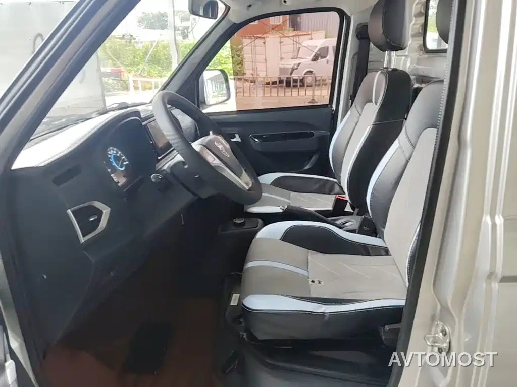 Foton Xiangling V NEV 2023 Model V1 3170mm Wheelbase Flatbed — фото 11