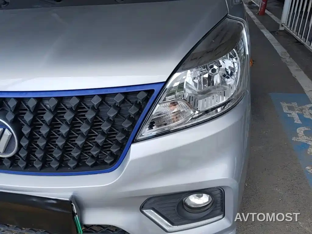 Foton Xiangling V NEV 2023 Model V1 3170mm Wheelbase Flatbed — фото 17