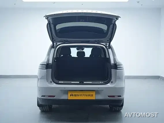 Leapmotor C10 2024 210 Smart Edition — фото 13