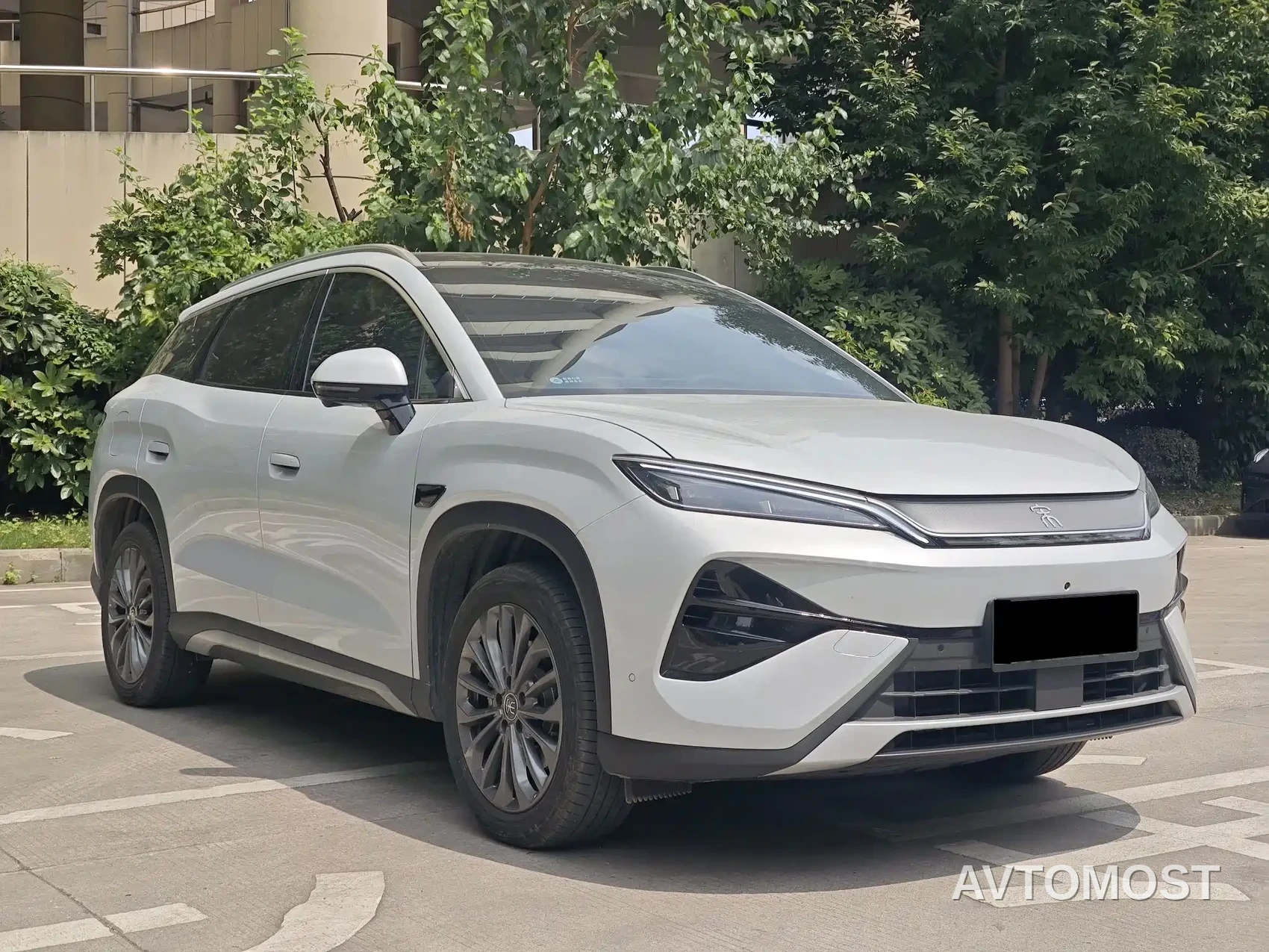BYD Song Ultra 2026 Model Pure Electric 270kW — фото 3