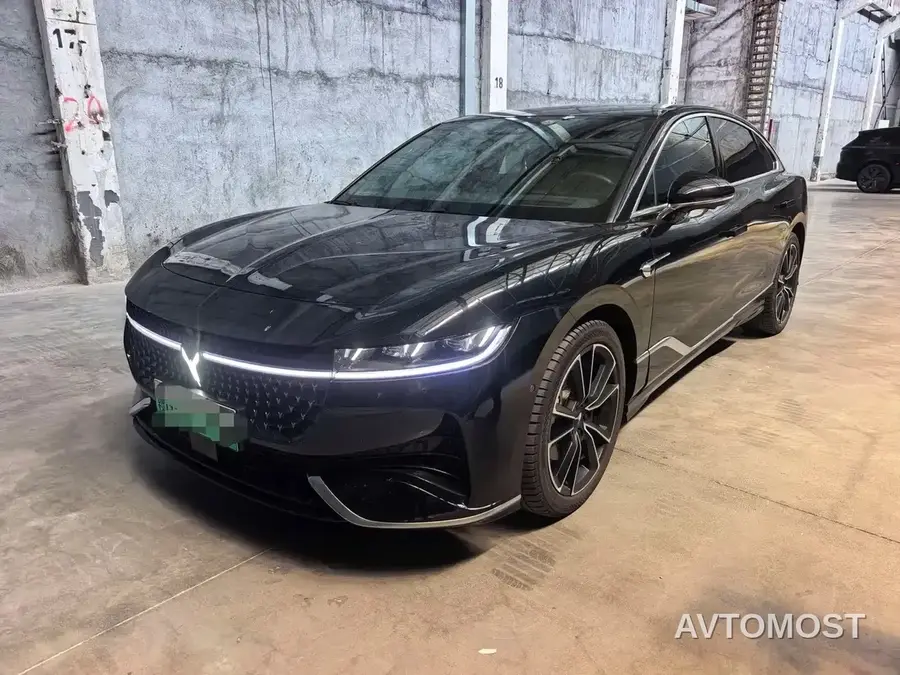 VOYAH Zhuiguang 2024 PHEV AWD Ultra Long Range Flagship