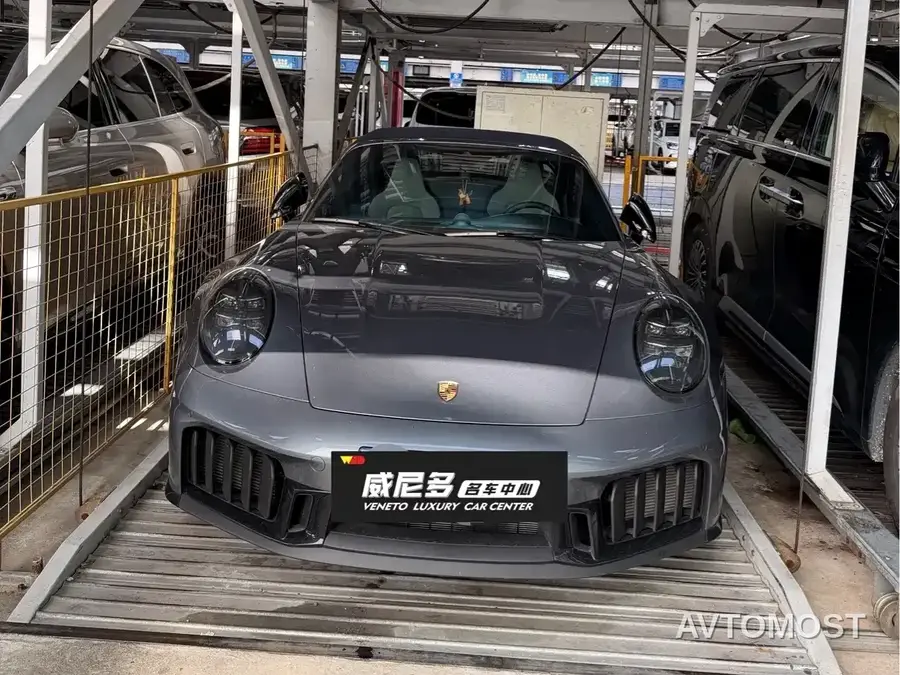 Porsche 911 2026 Targa 4 GTS 3.6T