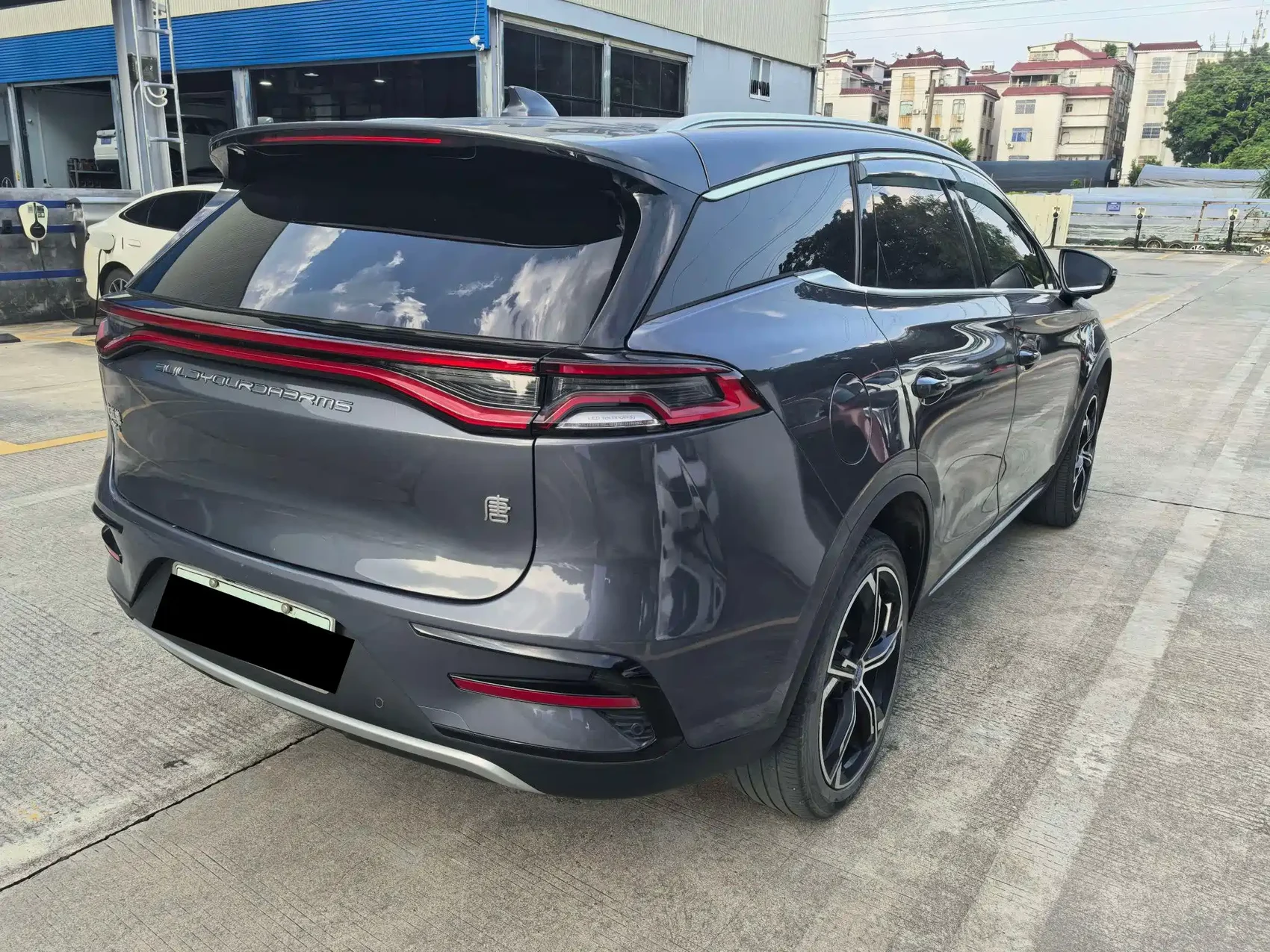 BYD Tang New Energy 2021 DM-i 112KM Premium — фото 5