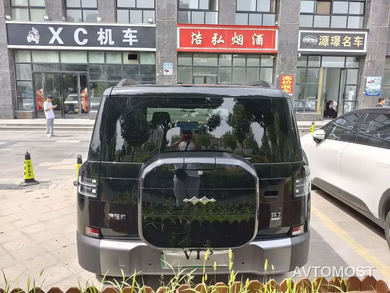 Fang Cheng Bao Titanium 7 2025 200KM Front-Wheel Drive Max Edition — фото 17