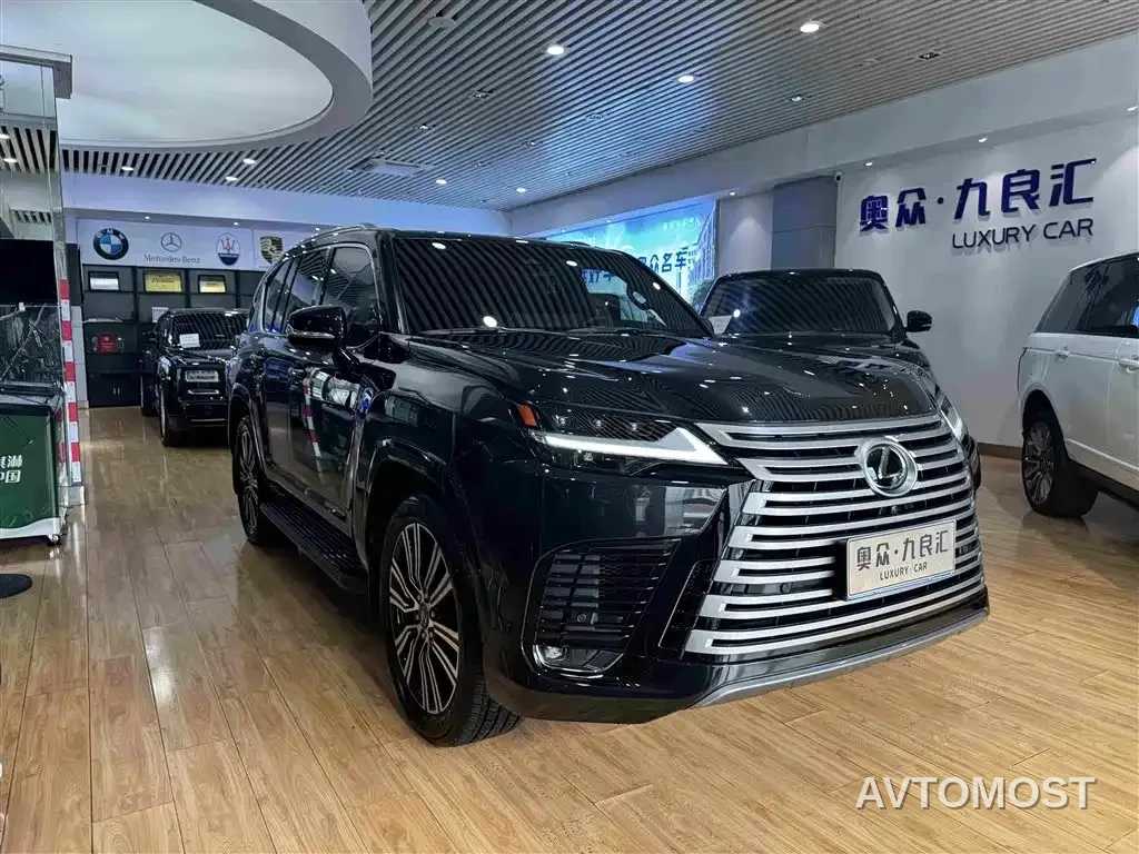 Lexus LX 2025 700h Boundary Edition — фото 1