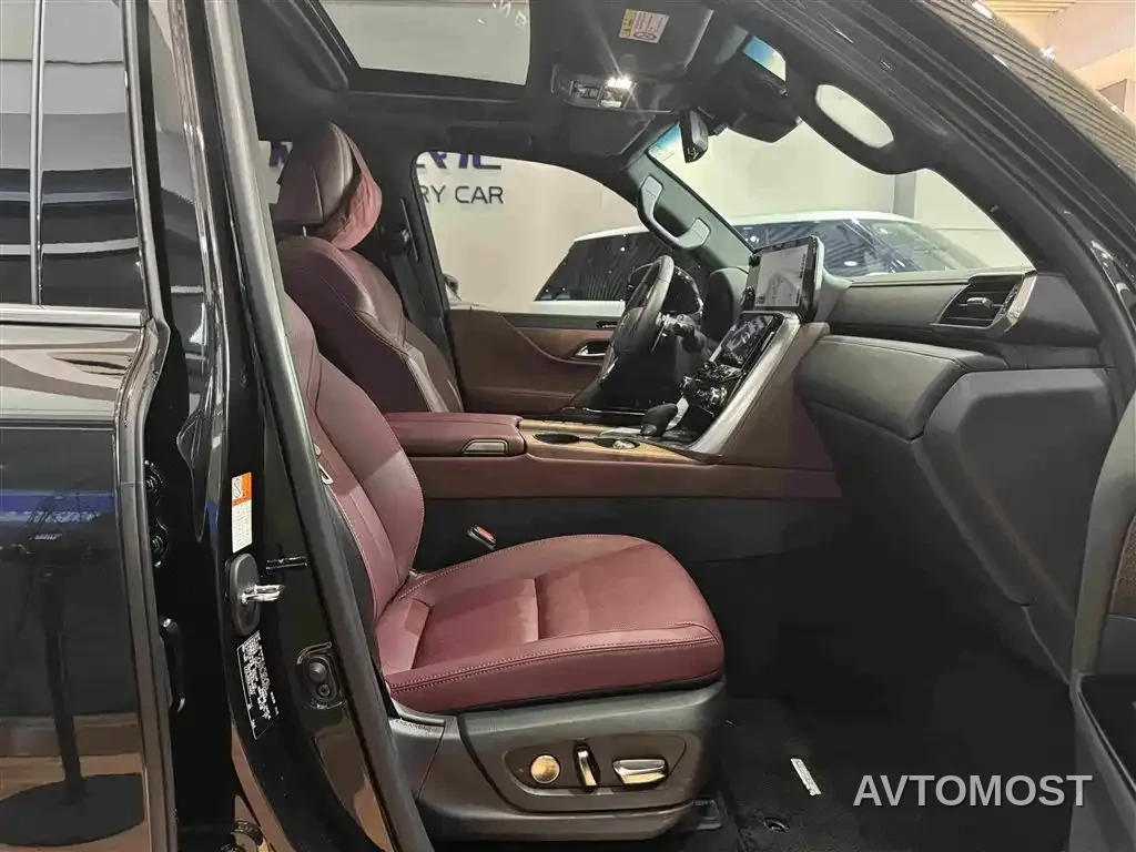 Lexus LX 2025 700h Boundary Edition — фото 10