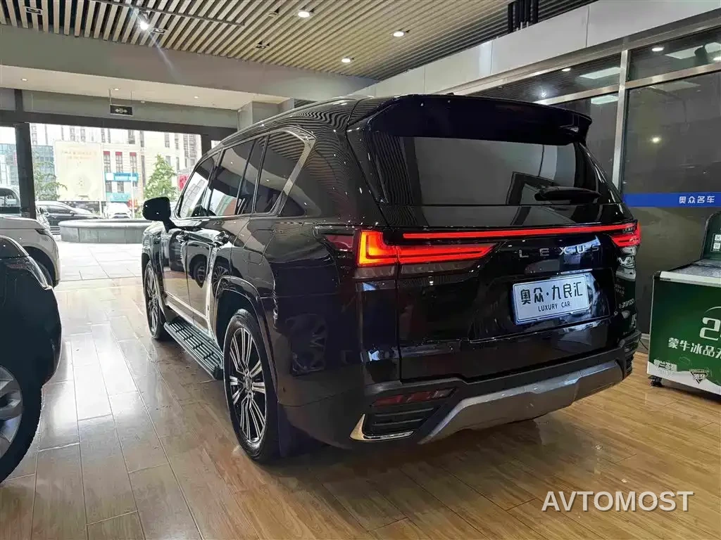 Lexus LX 2025 700h Boundary Edition — фото 16