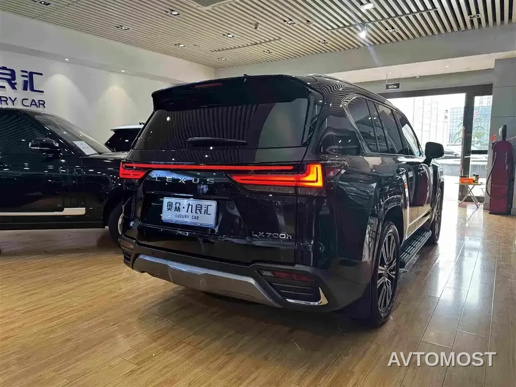 Lexus LX 2025 700h Boundary Edition — фото 18