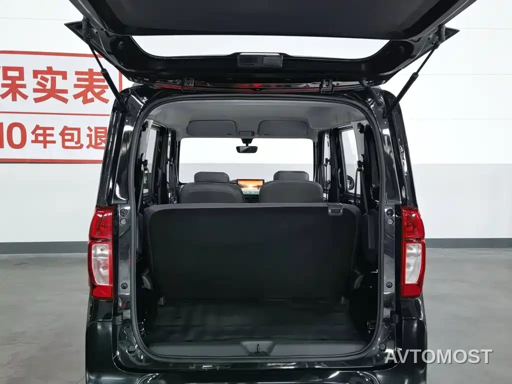 Wuling Zhiguang NEV 2025 Model Comfort — фото 14