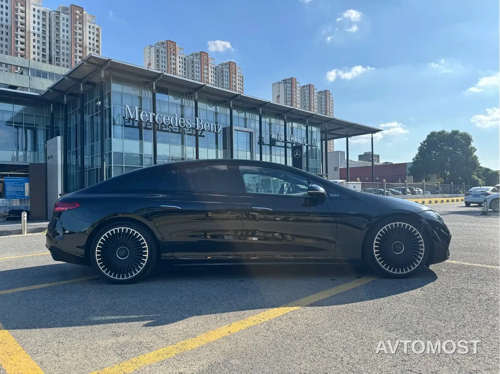 Mercedes-Benz EQS AMG 2023 AMG EQS 53 4MATIC+ — фото 5