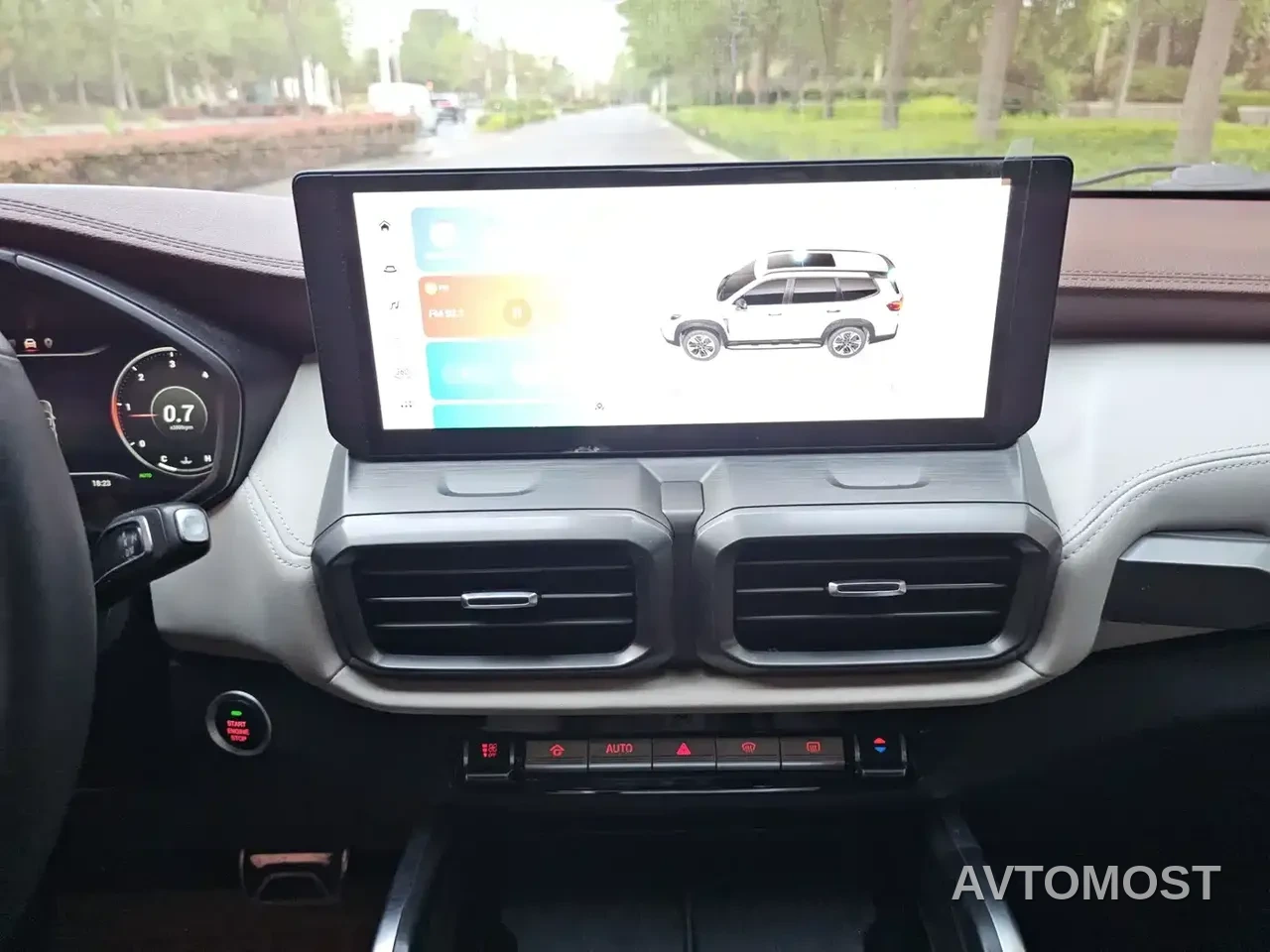 SAIC Maxus Territory 2023 2.0T Raging Flagship 6-Seater — фото 9