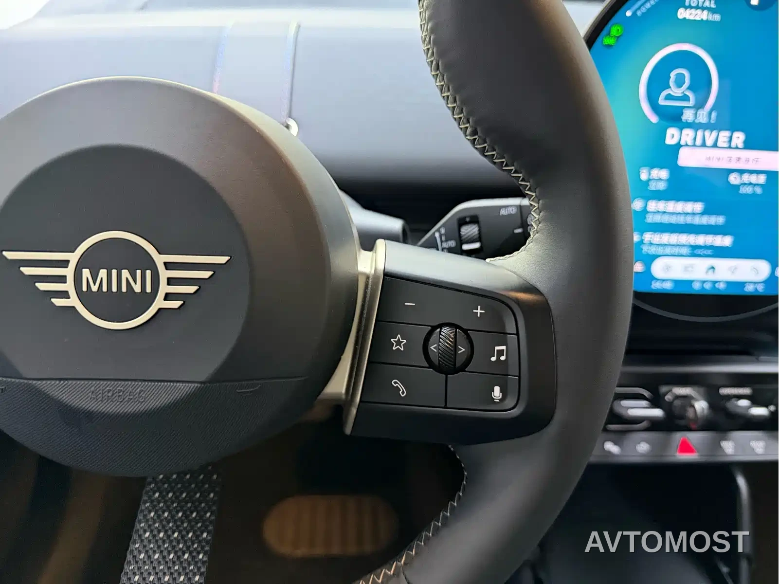 MINI Electric MINI ACEMAN 2025 E Classic — фото 16