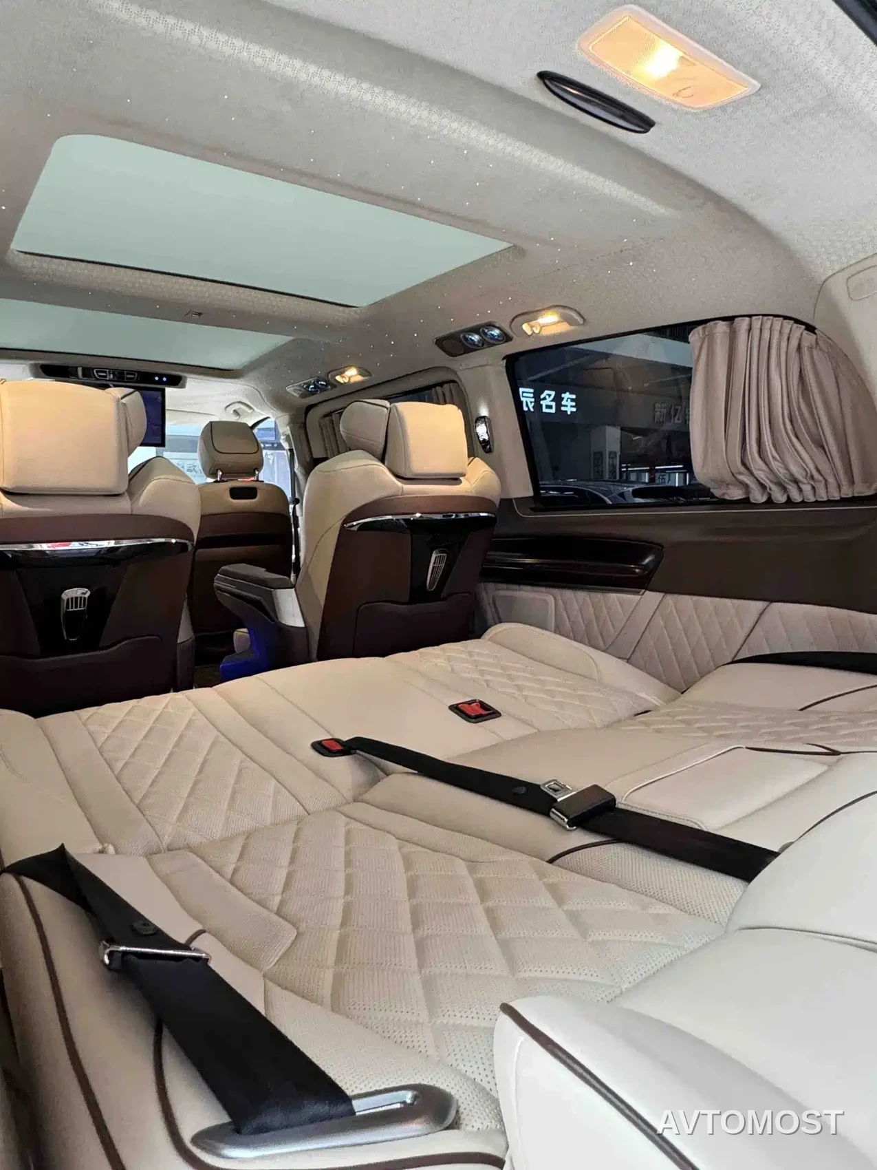 Mercedes-Benz V-Class 2021 V 260 Pilot Edition — фото 5