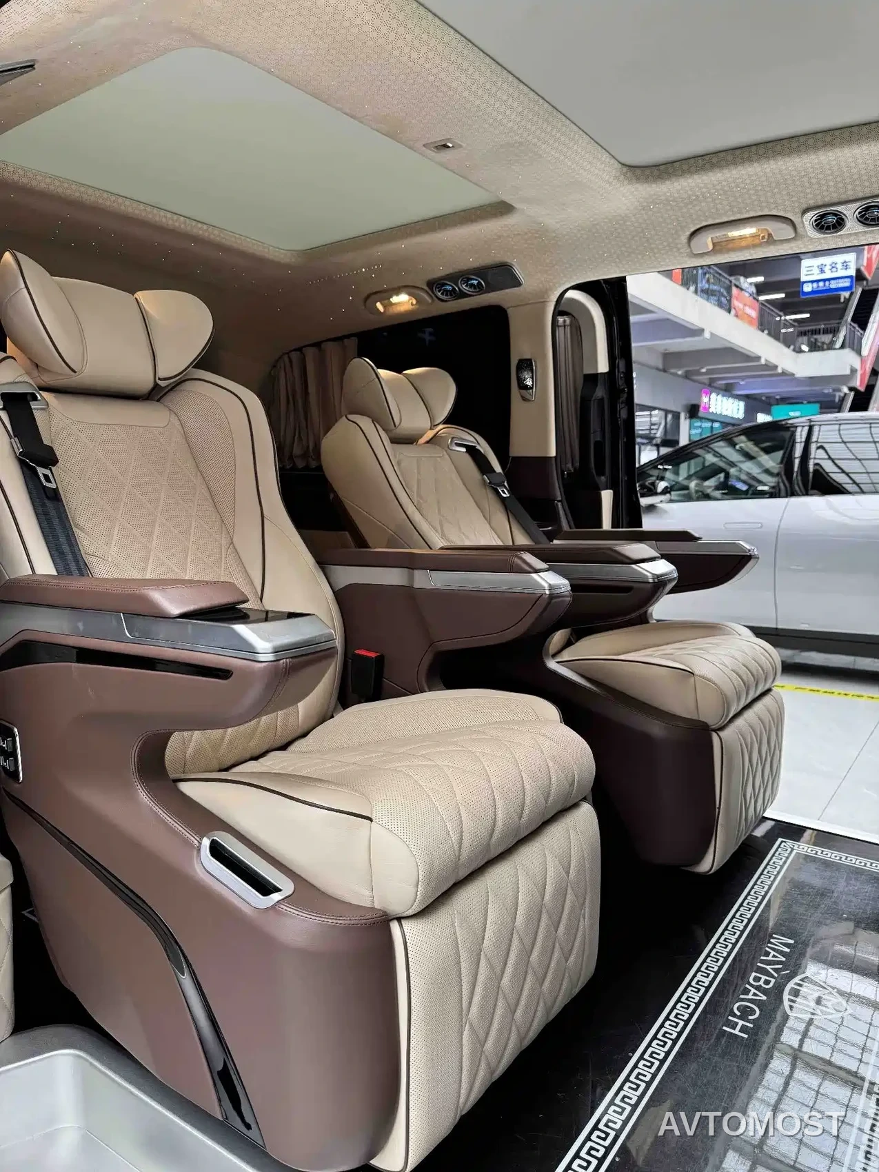 Mercedes-Benz V-Class 2021 V 260 Pilot Edition — фото 7