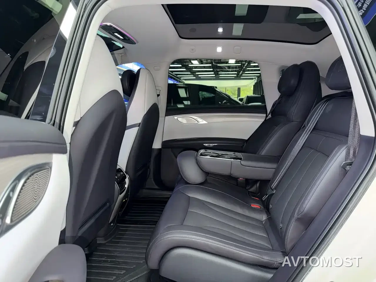 IM LS7 2023 Model 90kWh Elite RWD Edition — фото 9