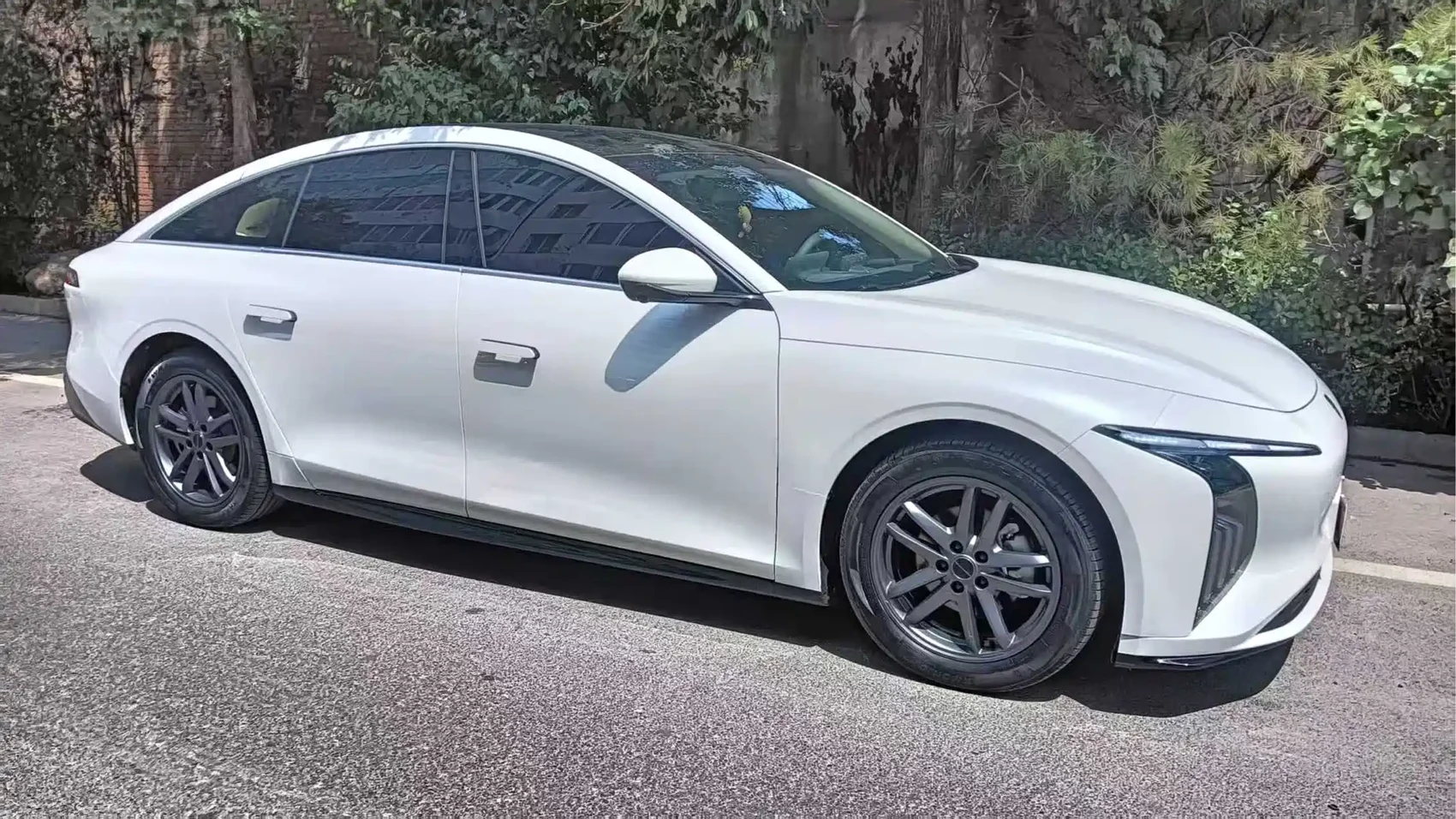 Dongfeng Fengxing Stellar S7 2025 555 Fortune Edition — фото 3