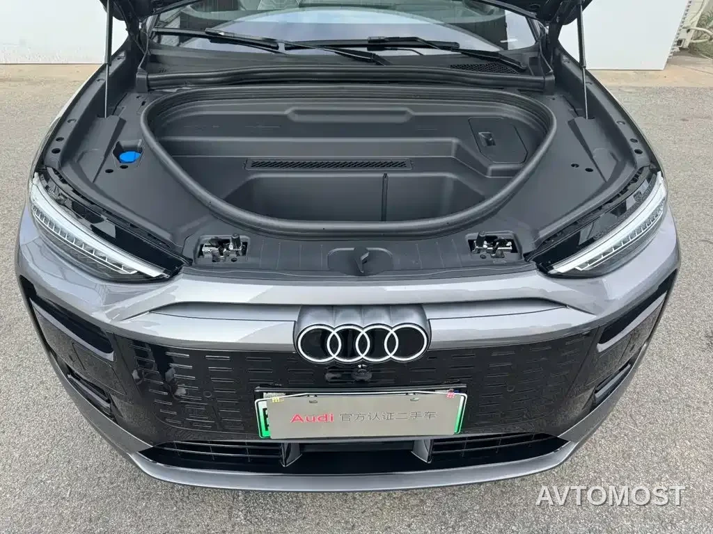 Audi Q6L e-tron 2025 Model Pioneer Edition — фото 7