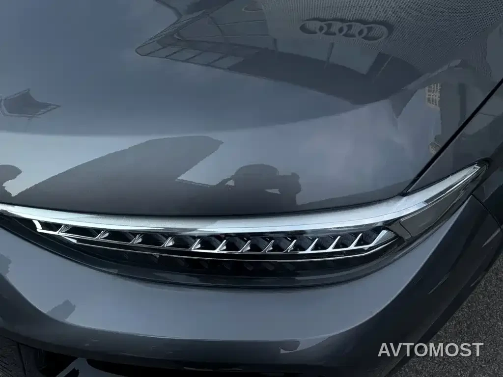 Audi Q6L e-tron 2025 Model Pioneer Edition — фото 8