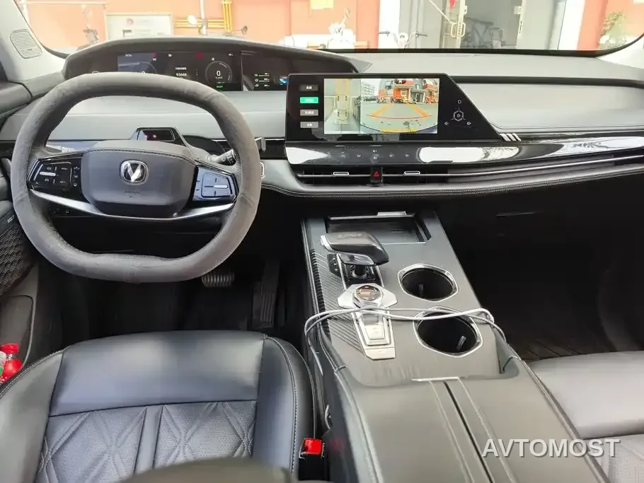 Changan UNI-K iDD 2023 Smart Electric iDD 1.5T 135km Intelligent Leader — фото 4