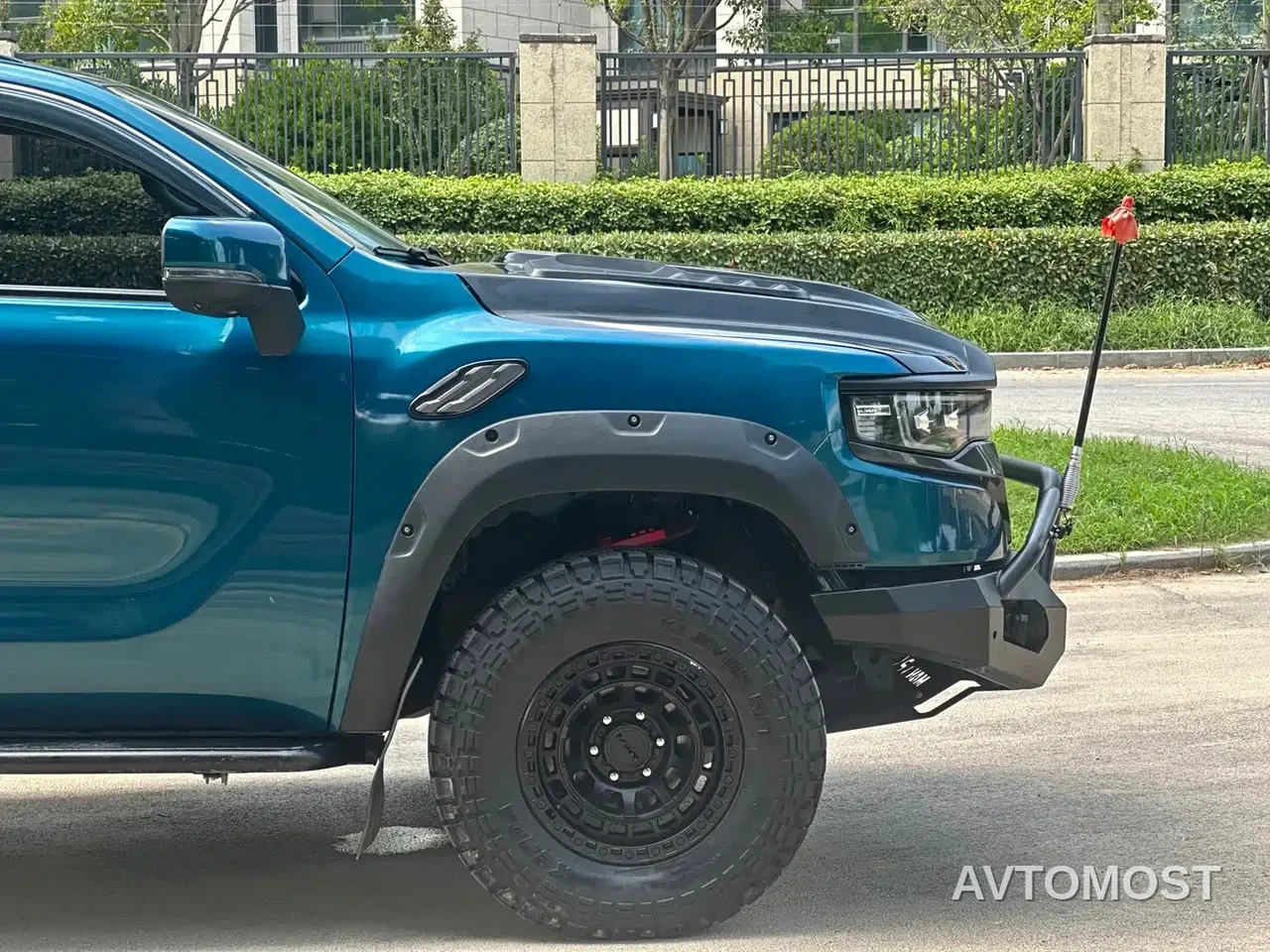 Foton Mars 2023 Mars 9 2.0T Diesel Automatic 4WD Standard Wheelbase Flagship — фото 11