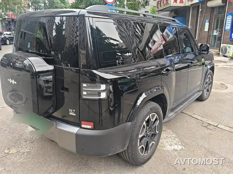 Fang Cheng Bao Titanium 7 2025 200KM Front-Wheel Drive Max Edition — фото 3