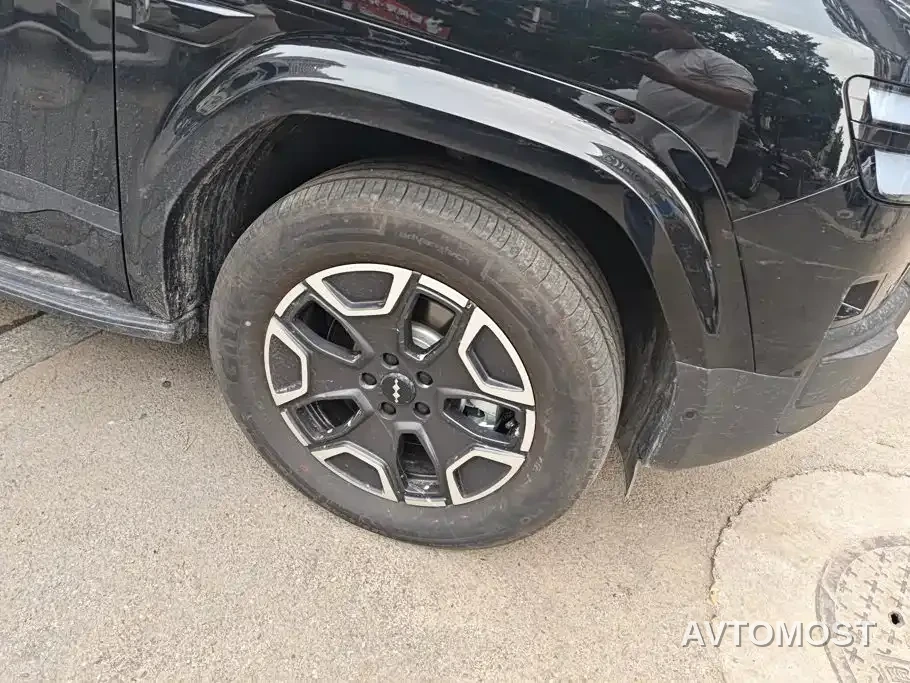 Fang Cheng Bao Titanium 7 2025 200KM Front-Wheel Drive Max Edition — фото 4