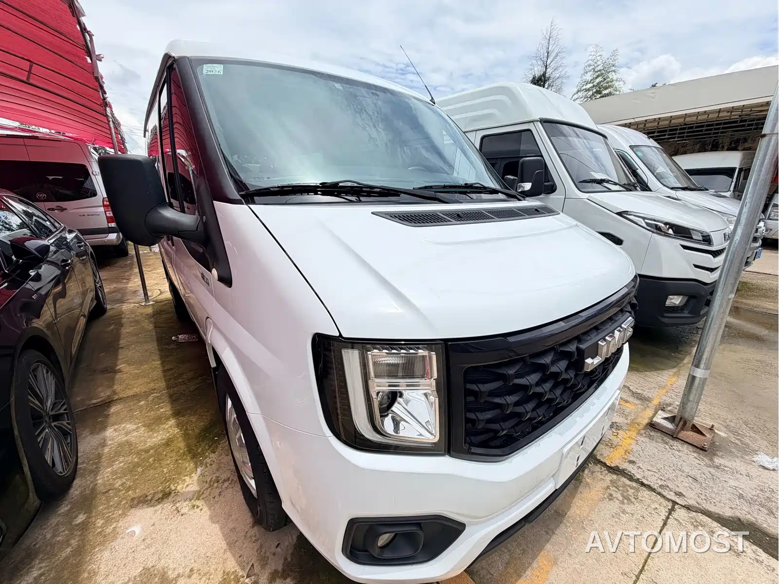 Jiangling JMC Fushun 2022 2.0T Manual Multi-purpose Passenger Vehicle Short Wheelbase Low Roof 6-seater — фото 3