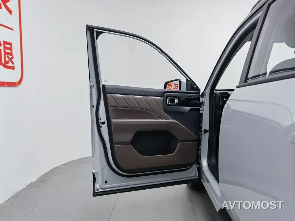 Wuling Motors Starlight 560 NEV 2025 Model Plug-in Hybrid Version 5-seater — фото 6