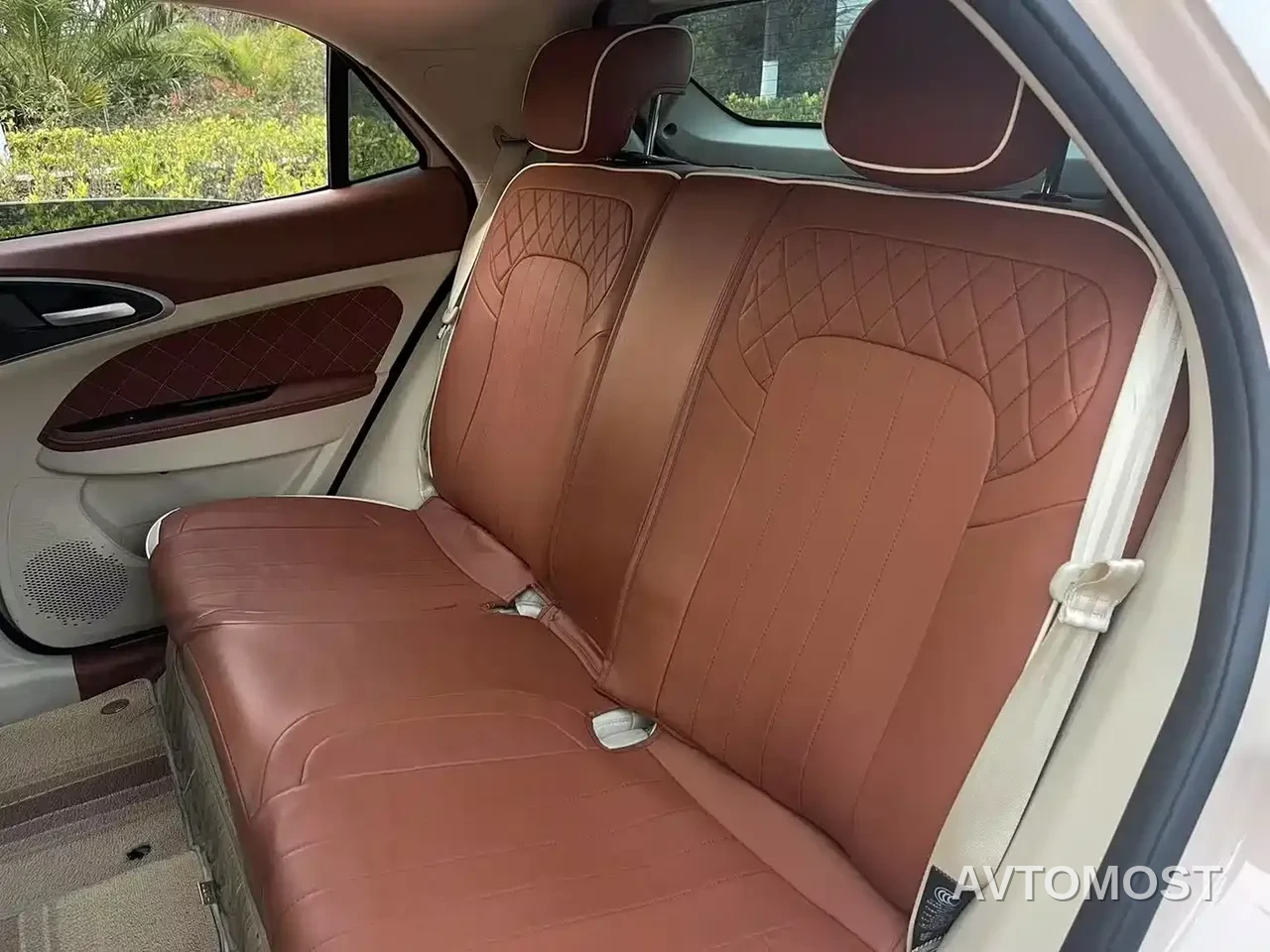 Ora Good Cat 2022 400km Standard Range Luxury LFP — фото 5