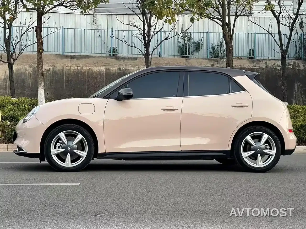 Ora Good Cat 2022 400km Standard Range Luxury LFP — фото 7