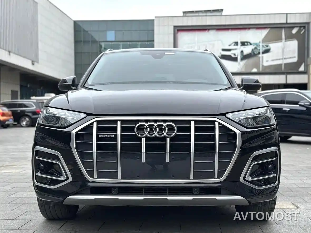 Audi Q5L 2024 Model 40 TFSI Luxury Dynamic — фото 2