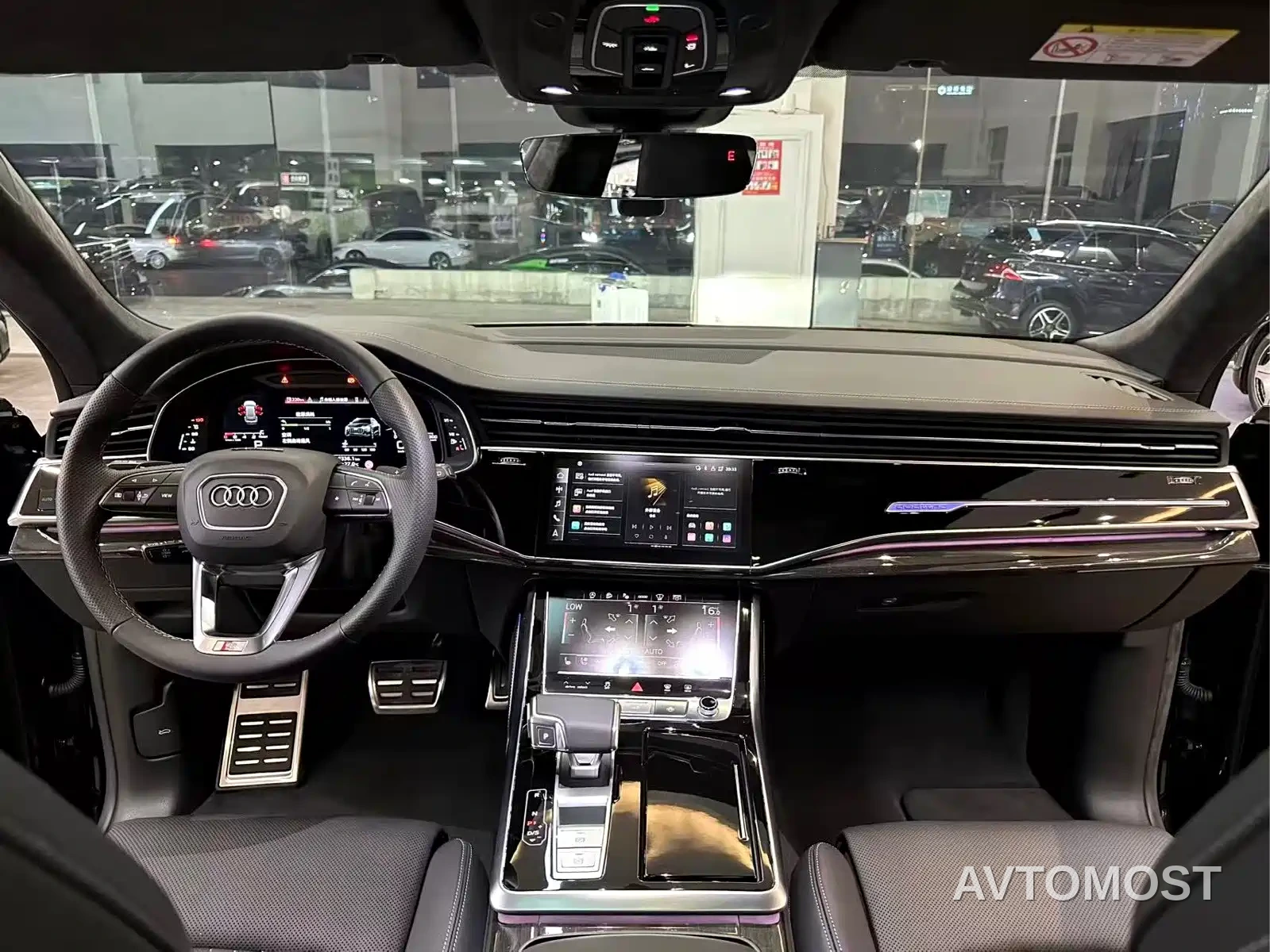 Audi Q8 2022 55 TFSI Exclusive Dynamic — фото 7