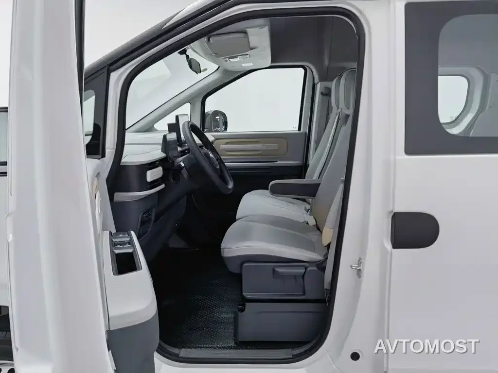 SAIC Maxus Dana V1L 2026 Model High Roof Multi-Purpose Edition 83kWh — фото 8