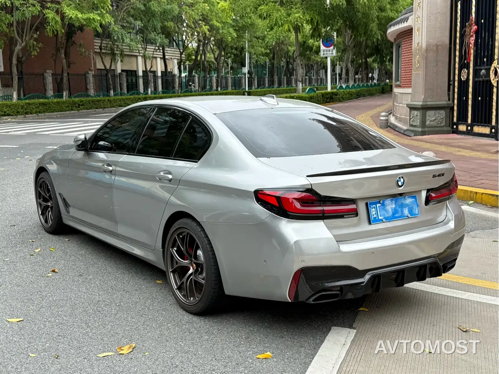 BMW 5 Series (Import) 2021 540i Style Edition M Sport Package — фото 4