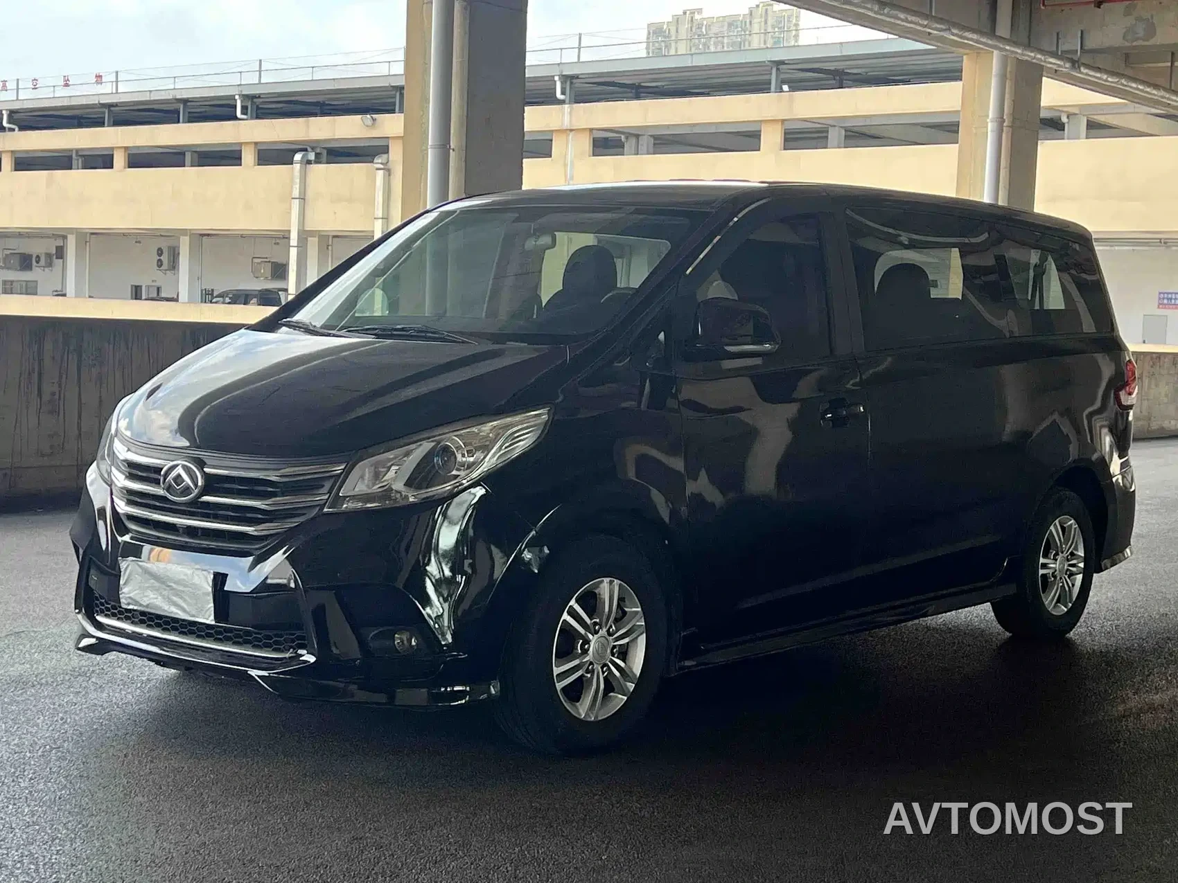 SAIC Maxus G10 2021 2.0T Manual Elite Edition Diesel 7-Seater